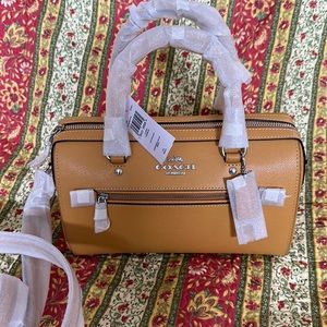 NWT  Coach Honeycomb Leather Rowan Bag crossbody strap included  $130